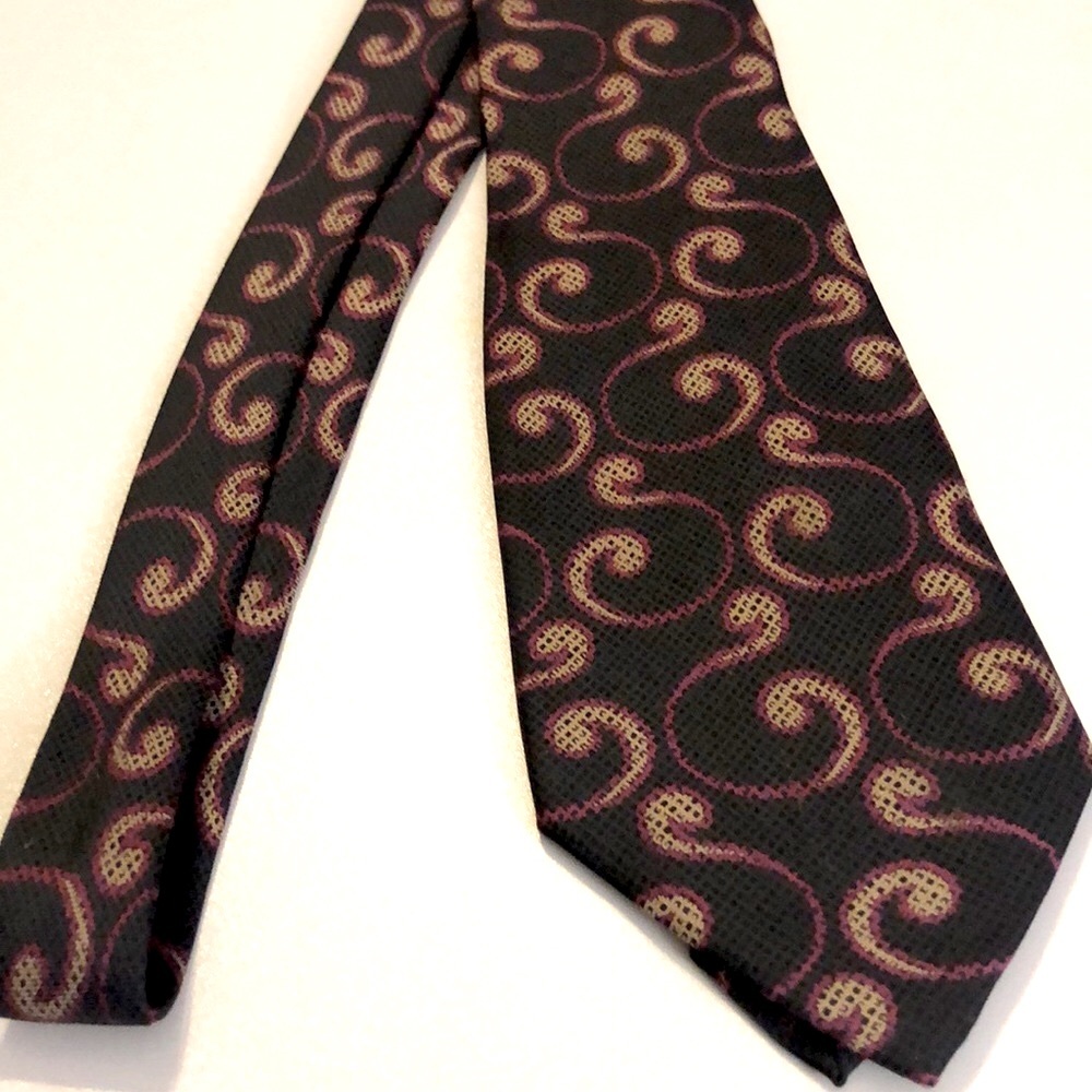 Valentino Tie /Black& Purple